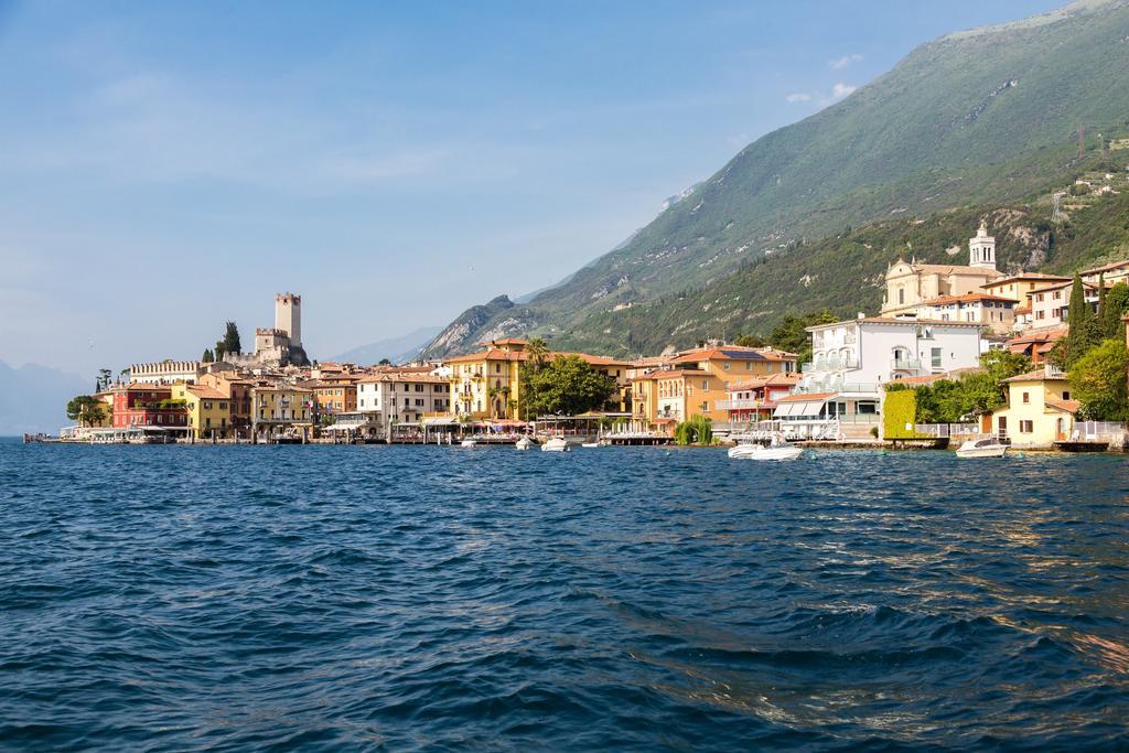 Hotel Vega Malcesine Exterior foto